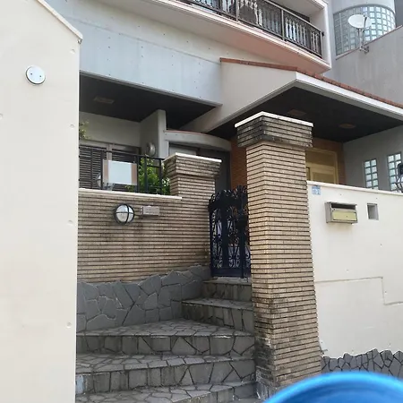 Joyful Rose Apartment Ginowan Exterior photo