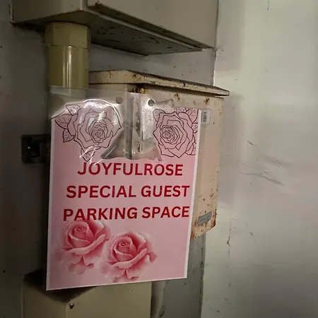 Joyful Rose Apartment Ginowan Exterior photo